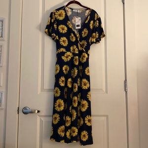 Kissmay Amazon Sunflower Wrap Dress Plus 90s NWT